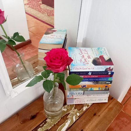 Worcester Gallery Cottage Экстерьер фото