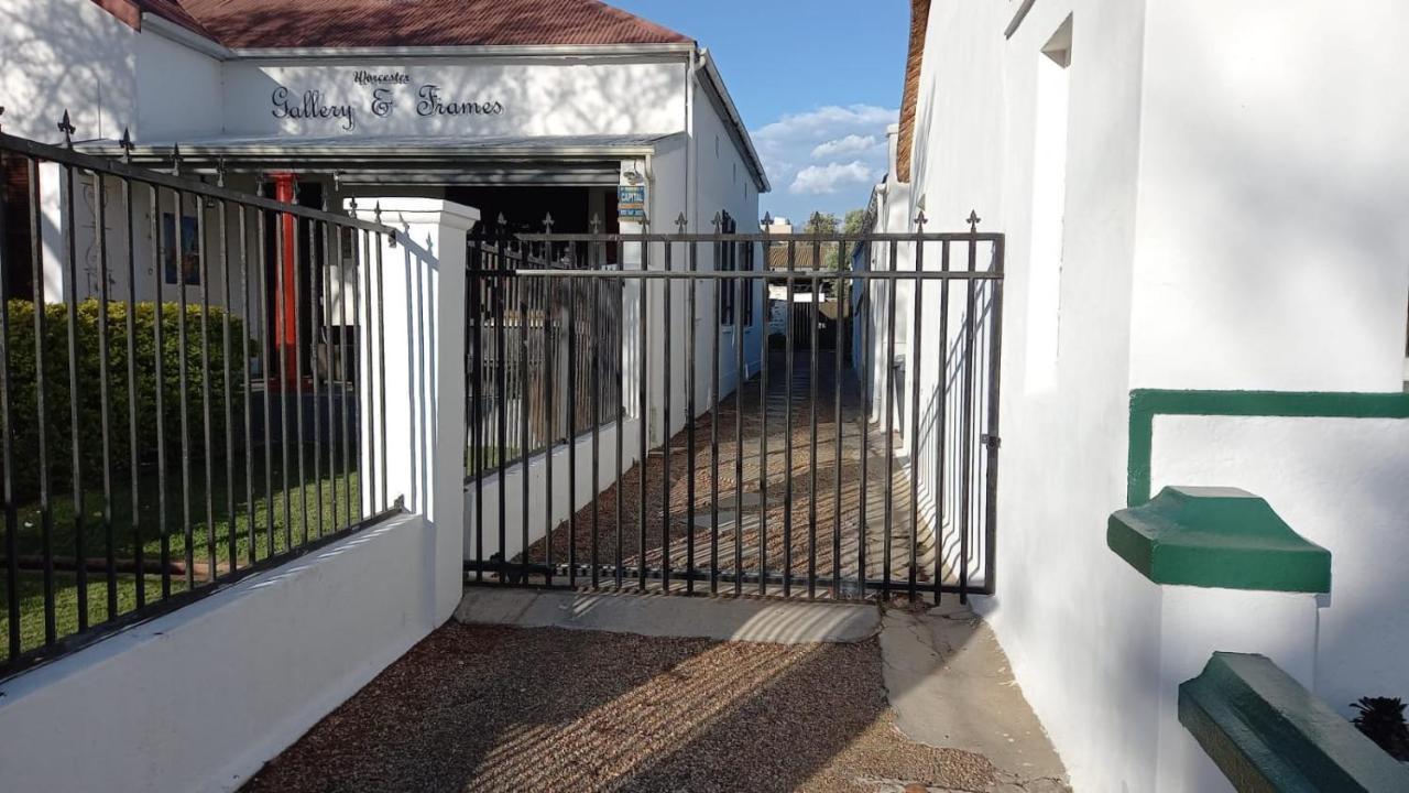 Worcester Gallery Cottage Экстерьер фото